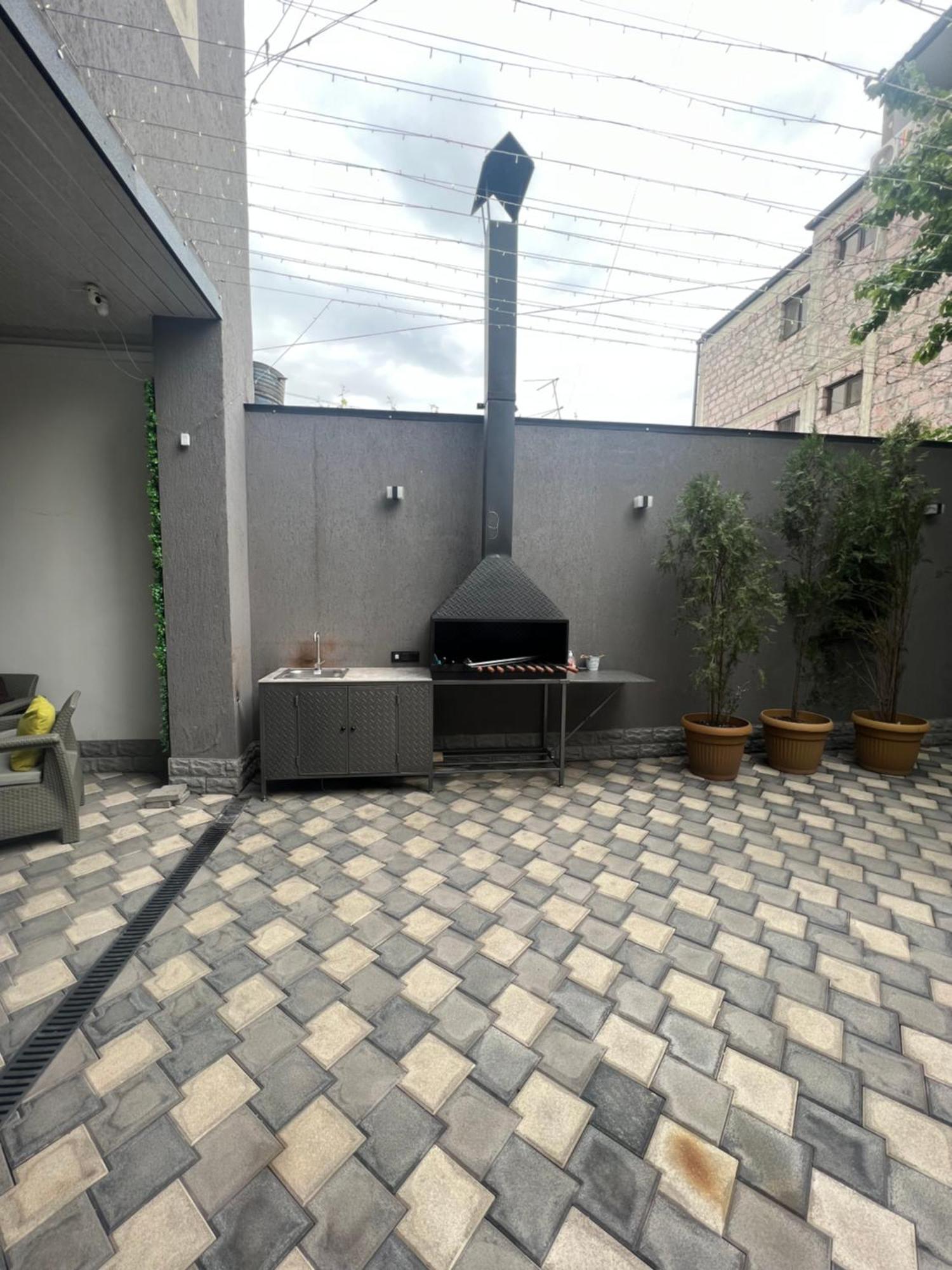 Cosy Apartment With Good Location Self Check In 예레반 외부 사진