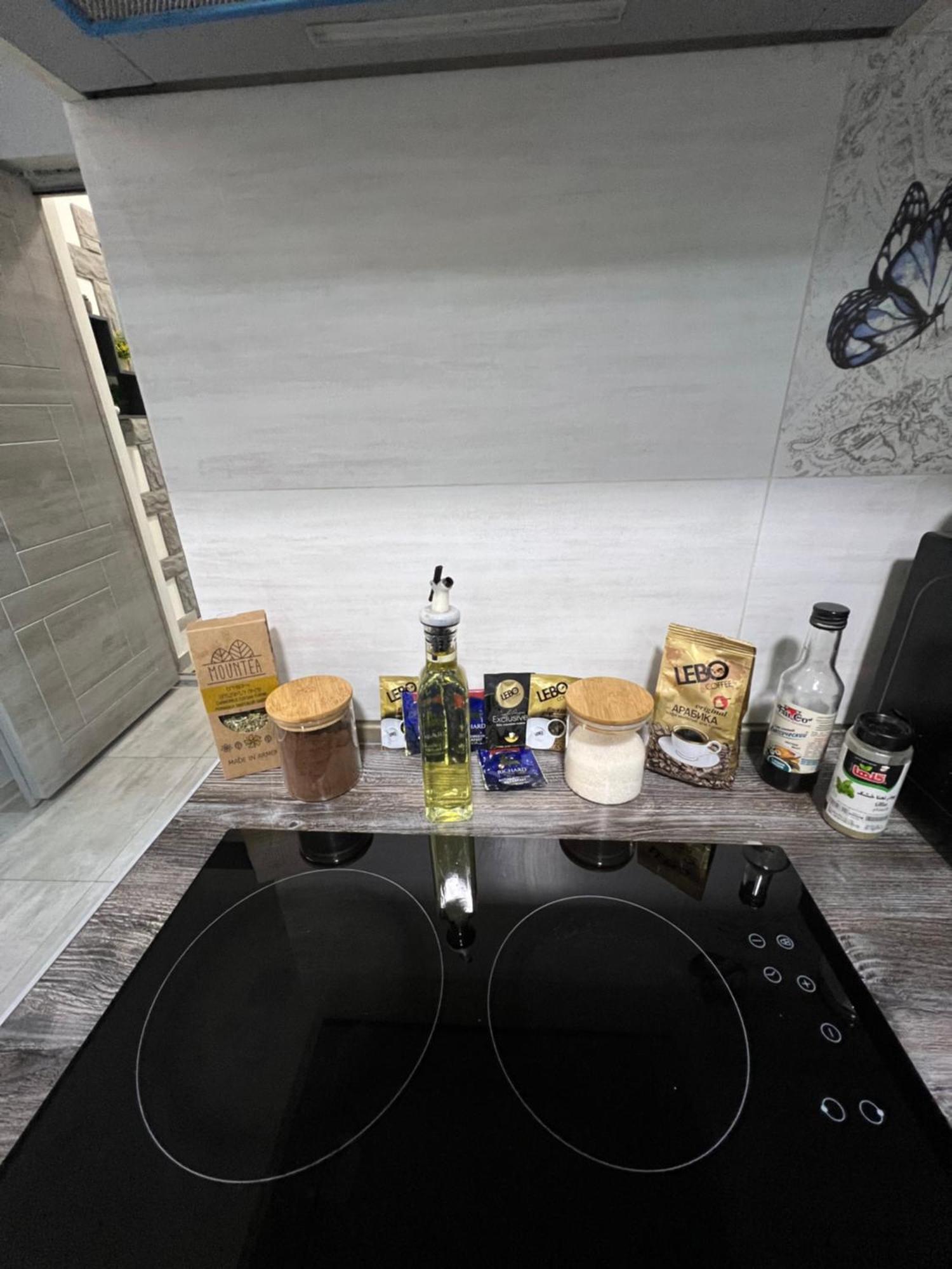 Cosy Apartment With Good Location Self Check In 예레반 외부 사진